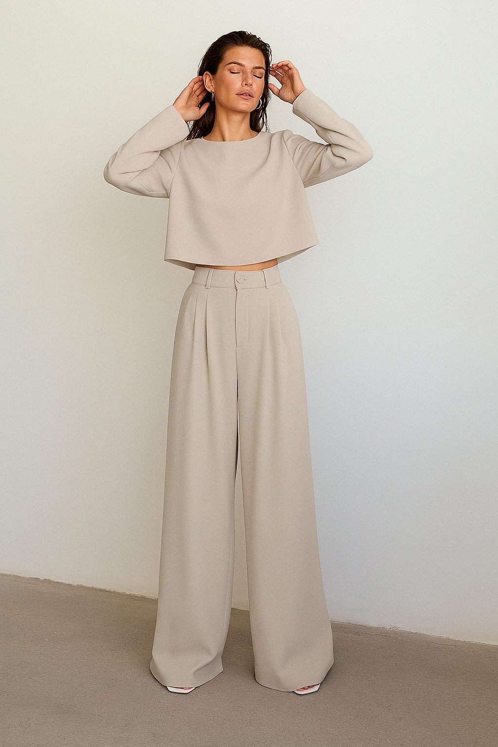 Costume Deux Pièces Féminin Élégant pour Femme