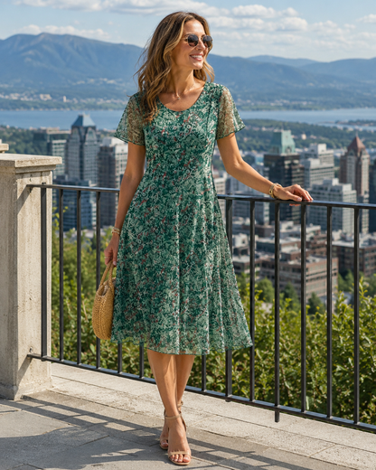 Robe Femme Coupe A en Tissu Léger Manches Courtes