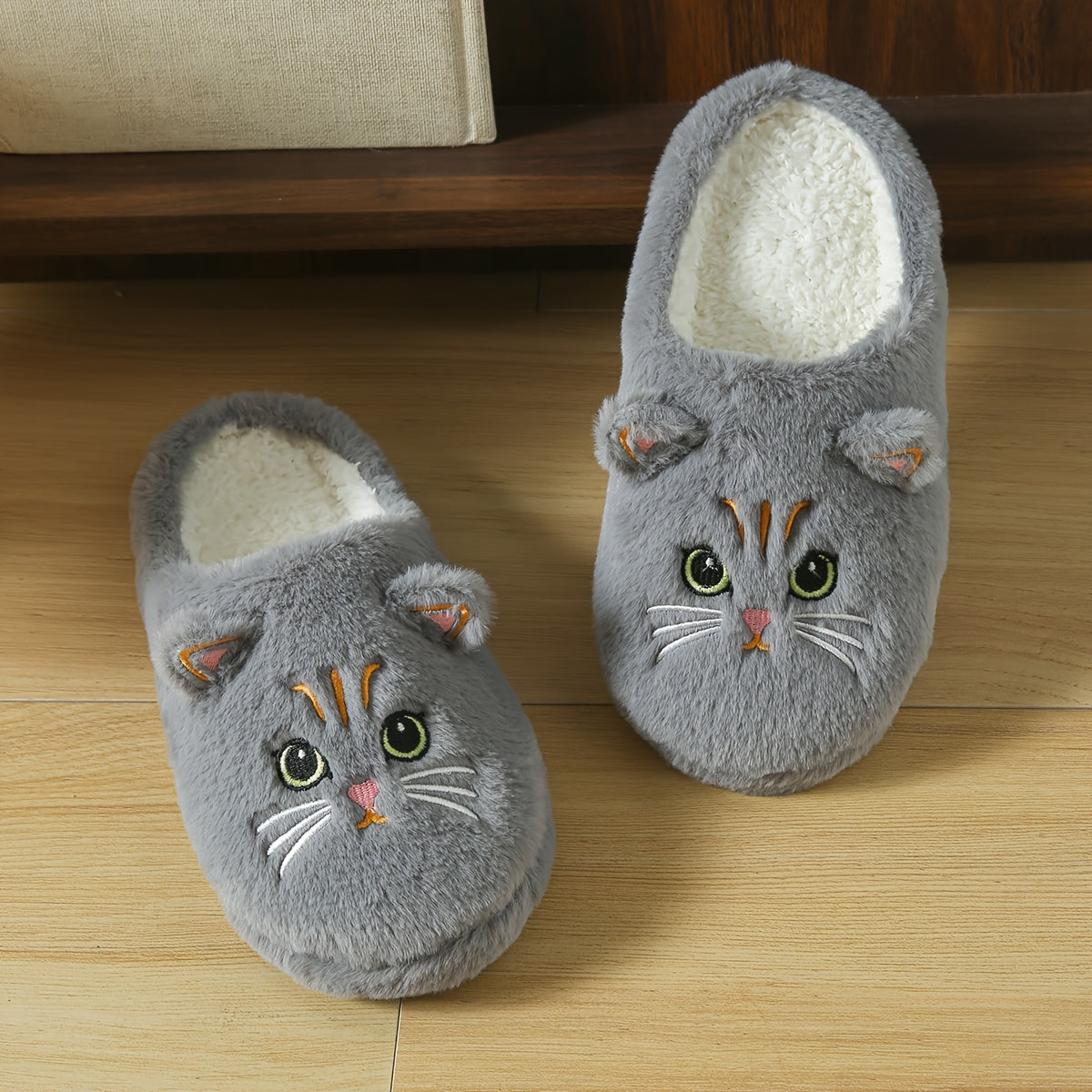 Pantoufles Chat en Peluche Douces et Chaudes