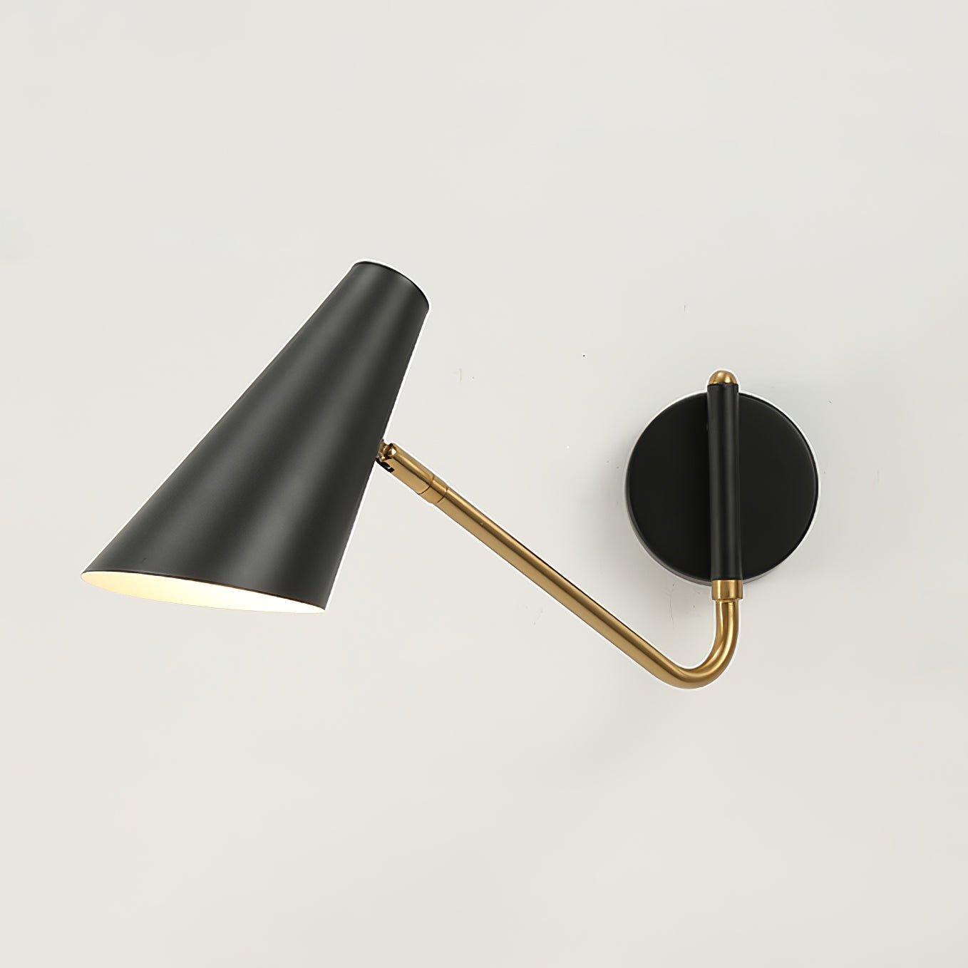 Conilux™ – Applique Murale Orientable Faisceau Précis