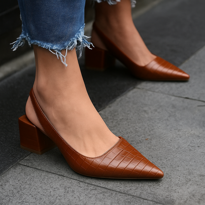 Chaussures Femmes à Pointe Fine avec Talon Bloc