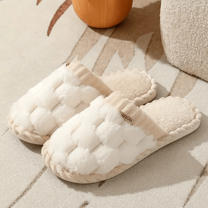 Pantoufles Chaudes et Antidérapantes pour Domicile - PanierRoyale