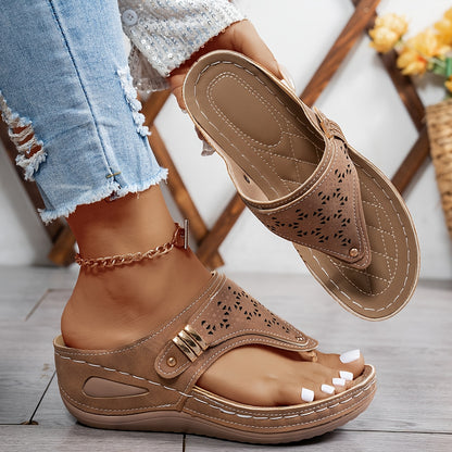 CuirConfort™ – Tongs Compensées Orthopédiques en Cuir pour Femme