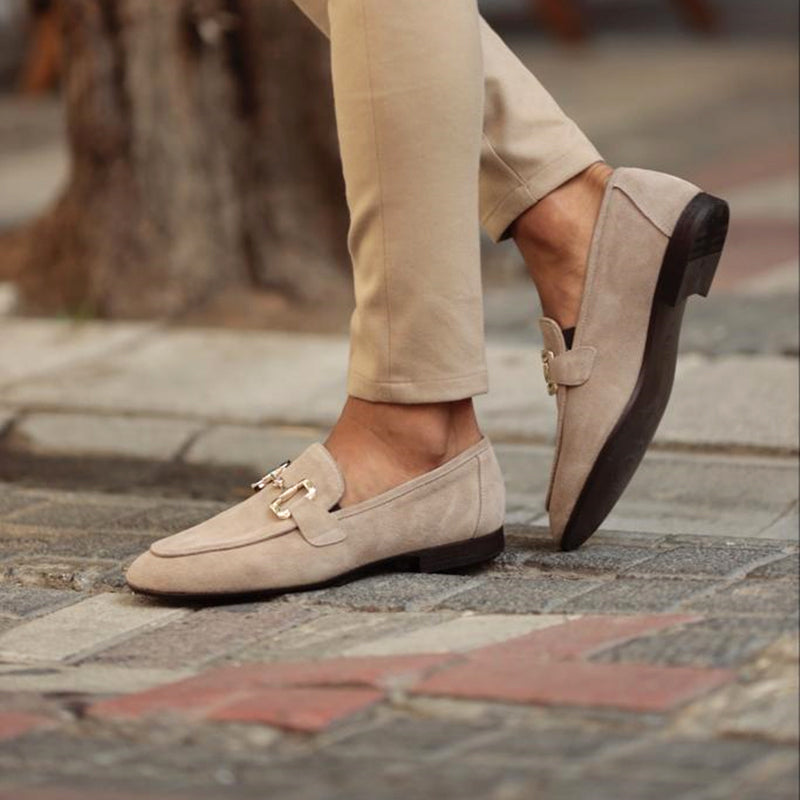 Chaussures Loafer Cuir Noir à Boucle Dorée Élégante - BerlinGlamour