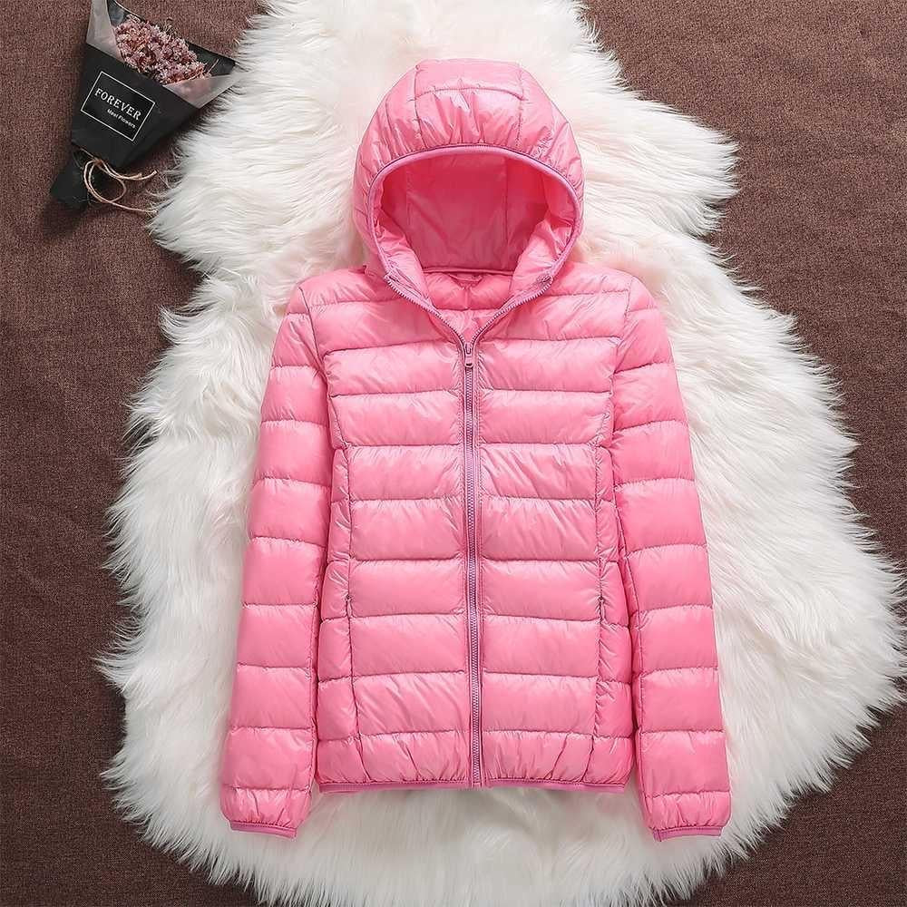 Veste Imperméable Femme Légère avec Capuchon et Coupes Courtes