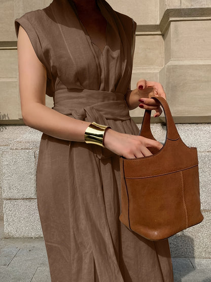 Elegancia™ – Robe Longue Chic & Fluide avec Ceinture Élégante