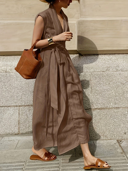 Robe Longue Féminine avec Ceinture pour Femme