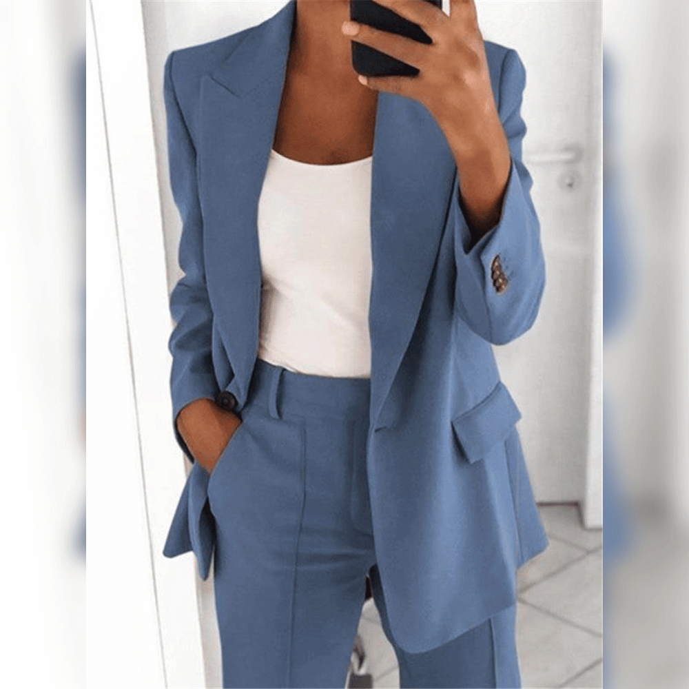 Costume Femme Deux Pièces Élégant et Professionnel