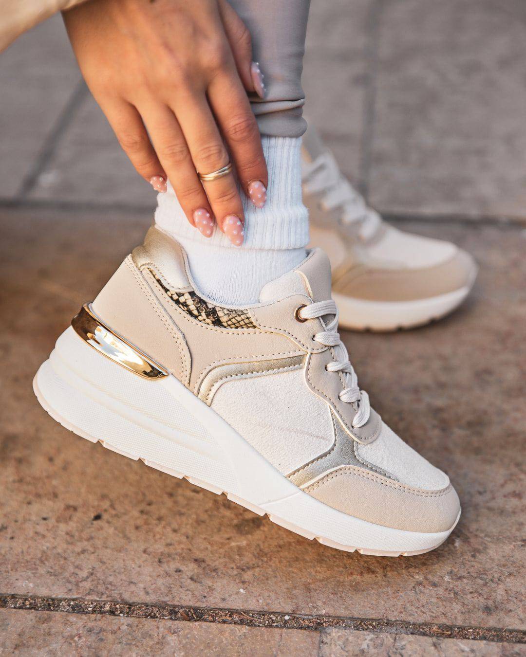 Baskets Femme Brun Chic et Confortables