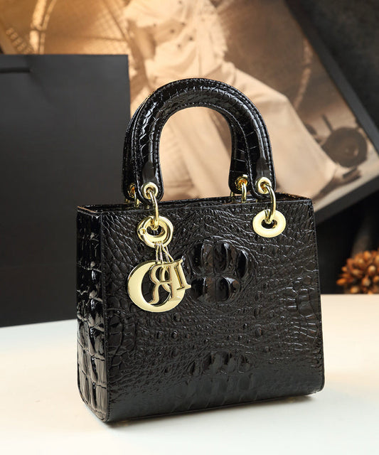 Sac à main chic en cuir synthétique noir avec motif croco, robuste et résistant - EasyApparels