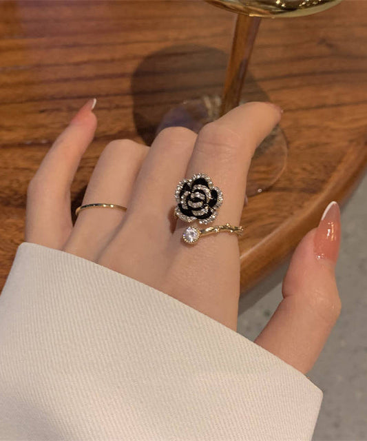 Fashion Black Camelias Alloy Ring - EasyApparels