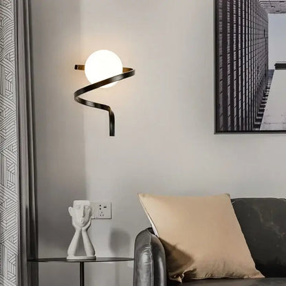Fiestora™ – Applique Murale LED Noire & Dorée Moderne avec Éclairage Chaud/Froid