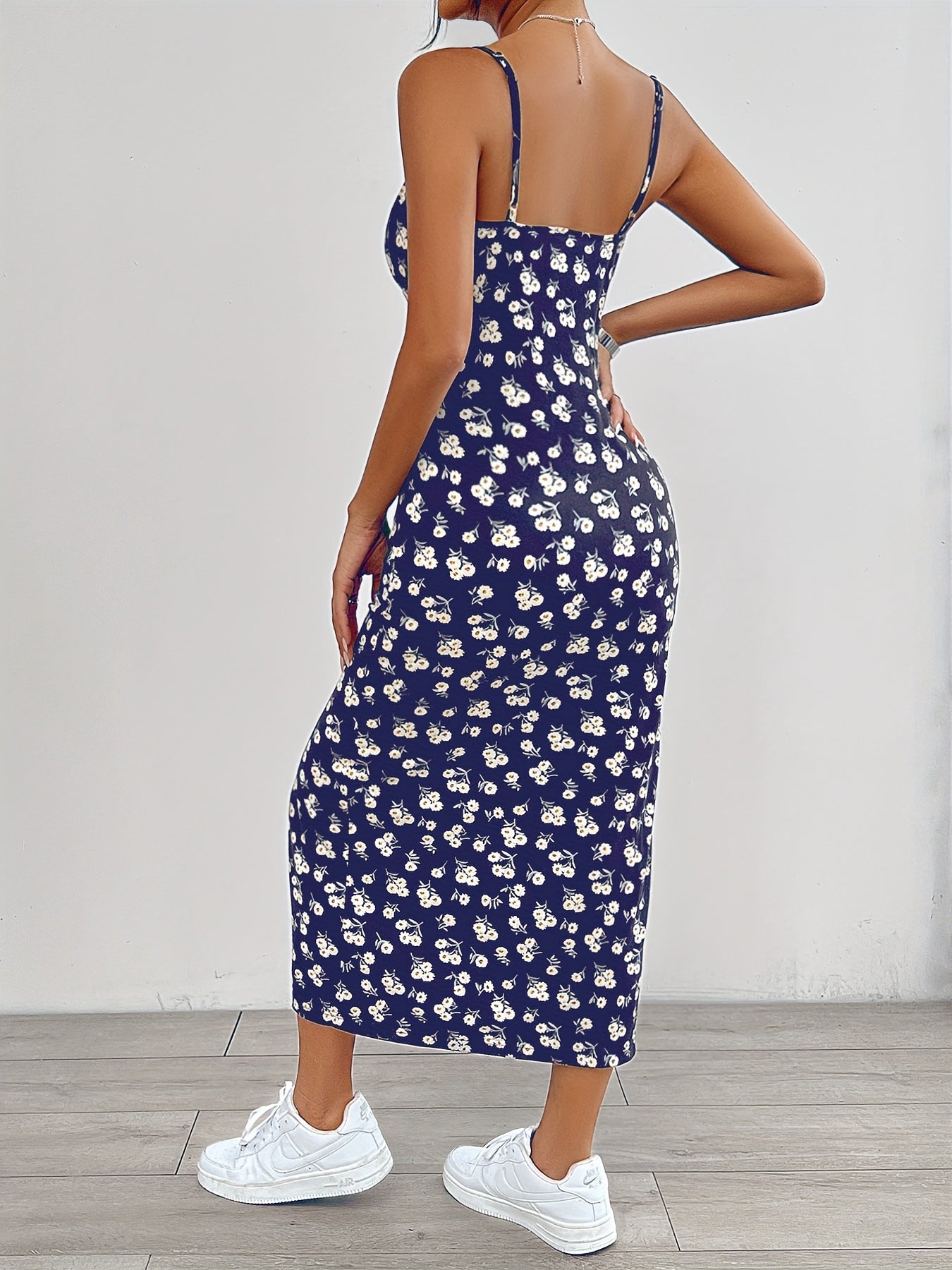 Floravea™ – Robe Fendue Mi-Longue à Fleurs Élégante et Sans Manche