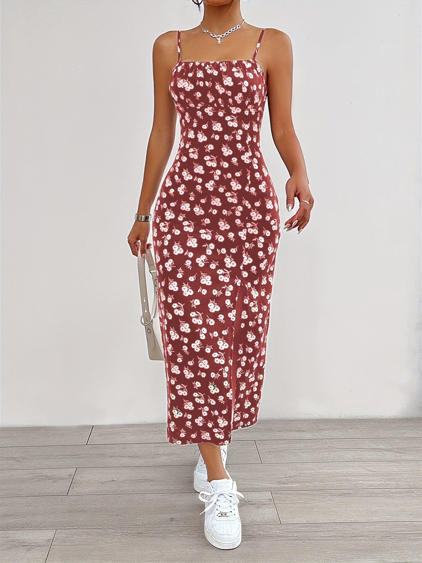 Robe Mi-Longue Fleurs Élégante Sans Manches