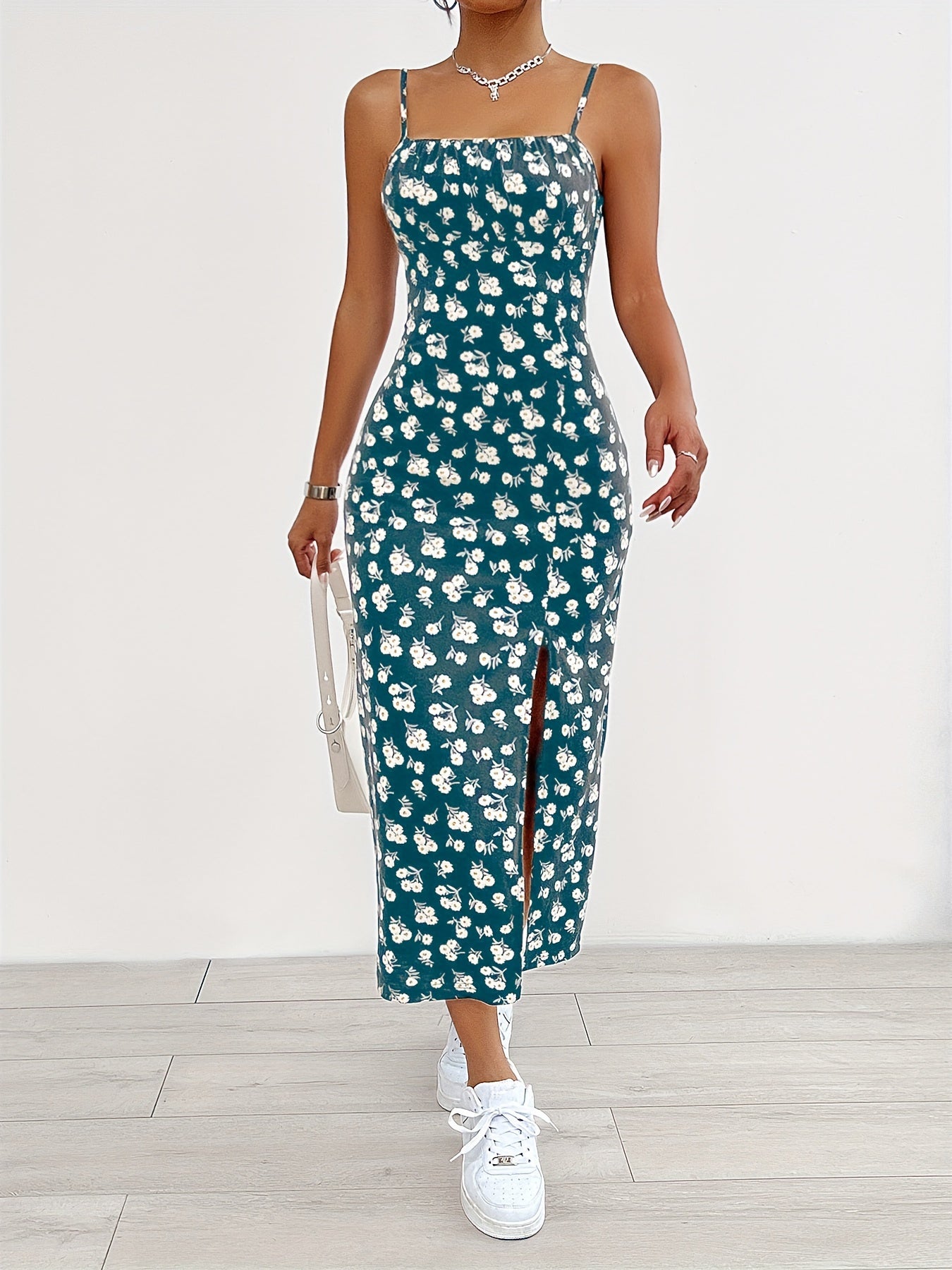 Floravea™ – Robe Fendue Mi-Longue à Fleurs Élégante et Sans Manche
