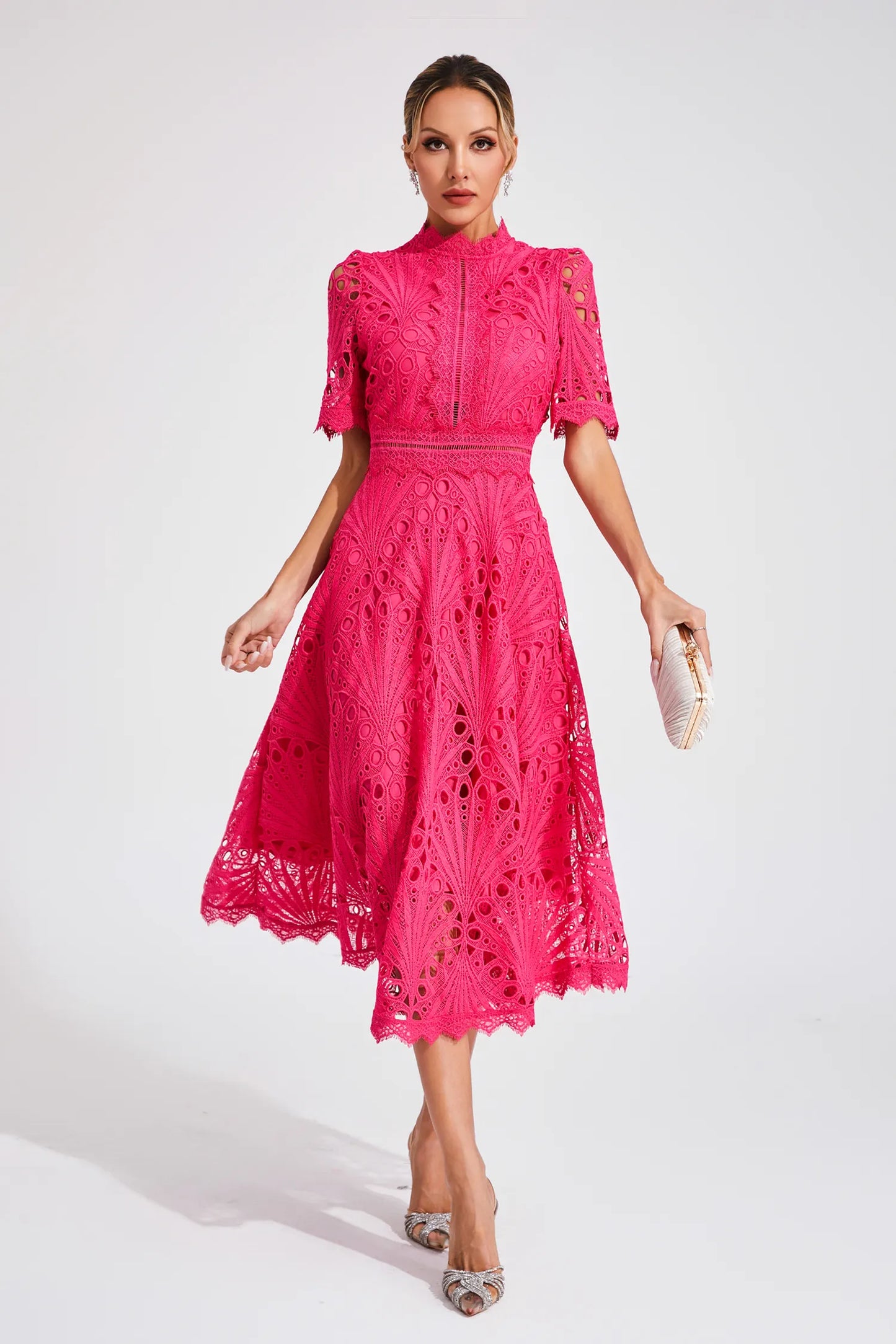Robe en Dentelle Midi Élégante pour Femme