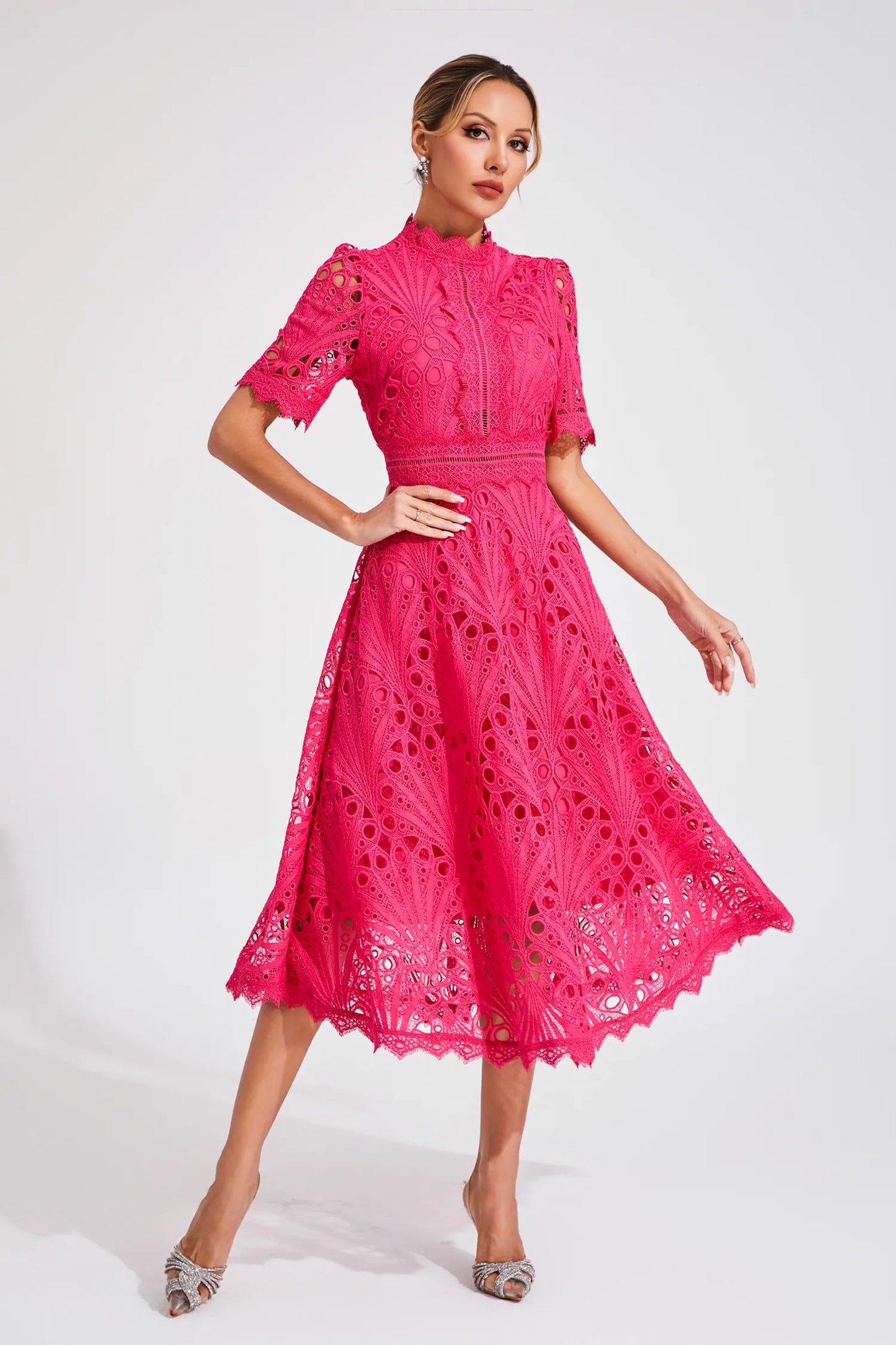 Robe en Dentelle Midi Élégante pour Femme