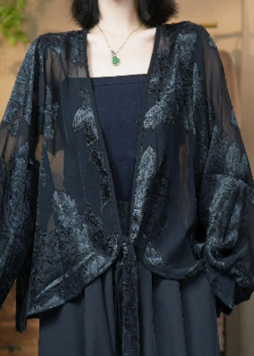 Élégant cardigan noir en soie avec col en V et détails brodés - EasyApparels