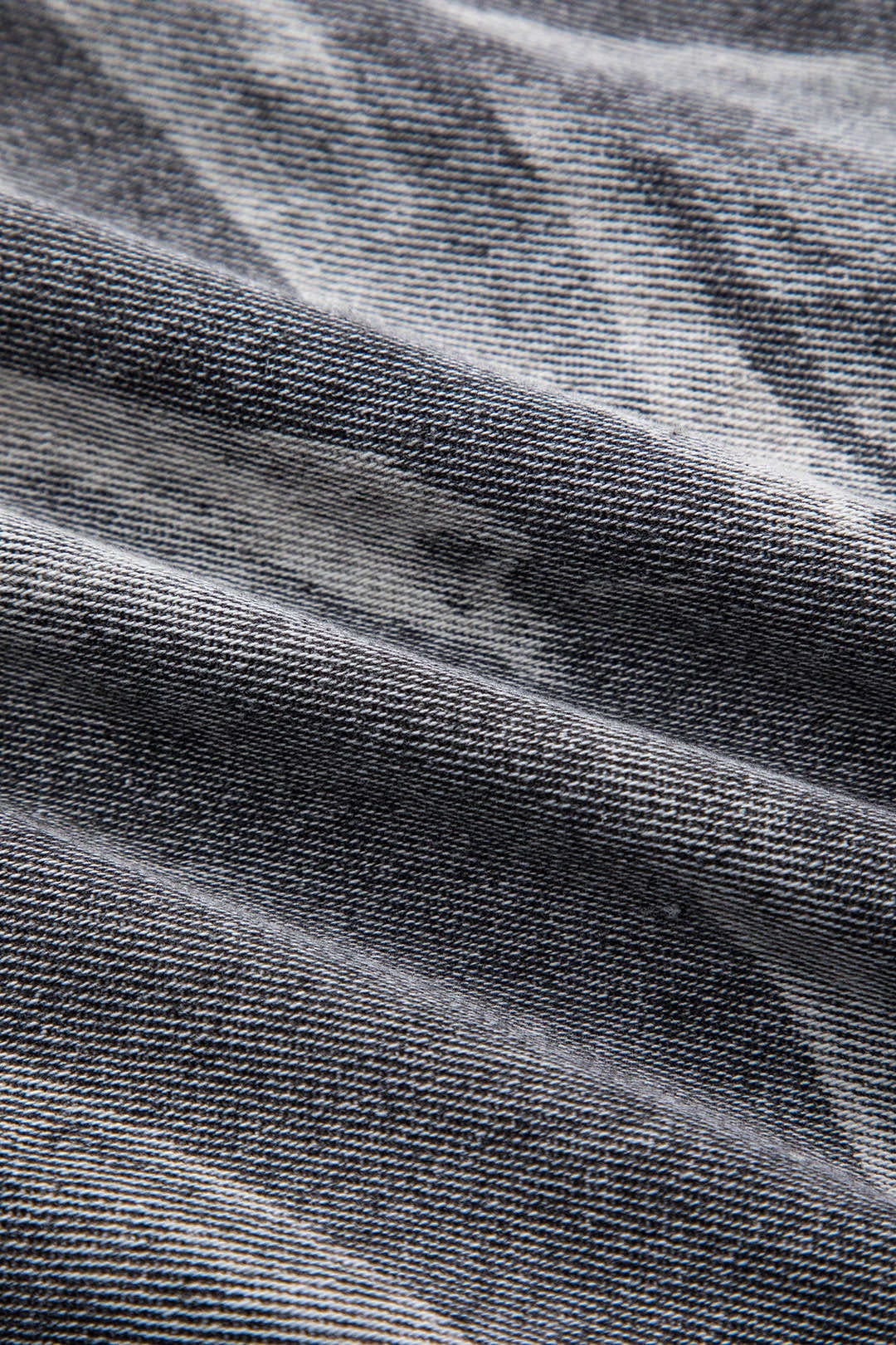 Veste denim croppée grise métallisée style urbain