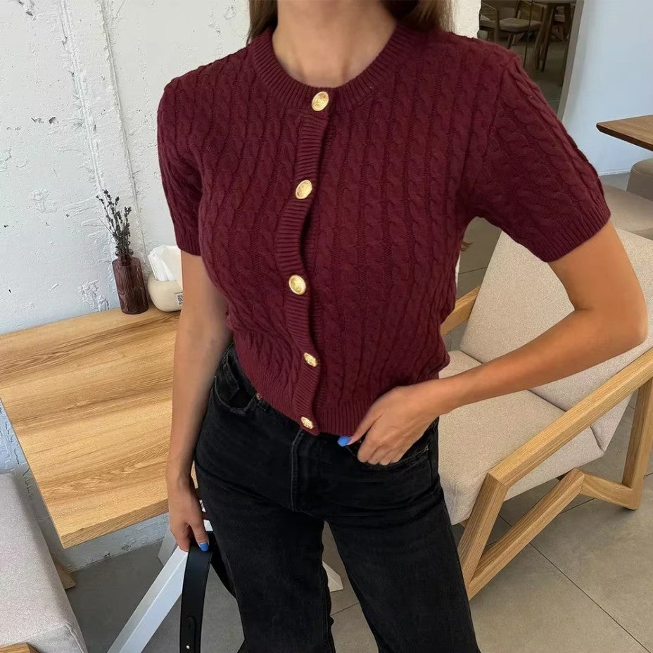 Gilet en maille à manches courtes pour femme avec fermeture boutonnée 3