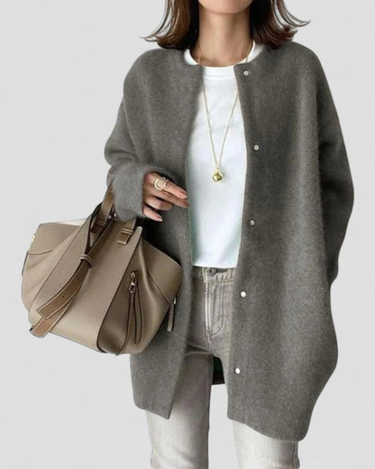 Gilet long en maille douce pour femme 3