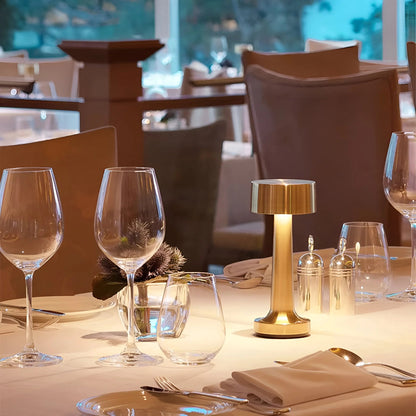 GlowSphere™ – Lampe de Table Rechargeable Sans Fil Design Élégant