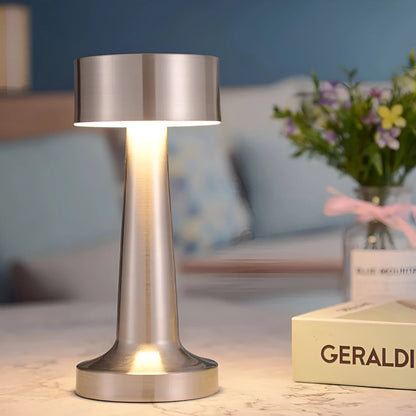 GlowSphere™ – Lampe de Table Rechargeable Sans Fil Design Élégant