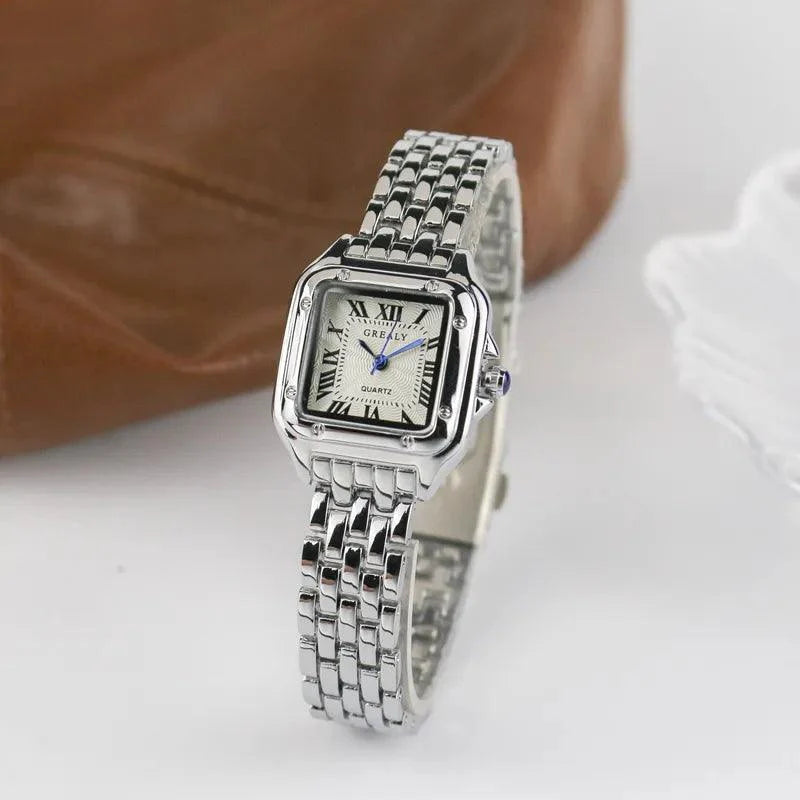 Montre Femme Design Carrée Chiffres Classiques - PanierRoyale
