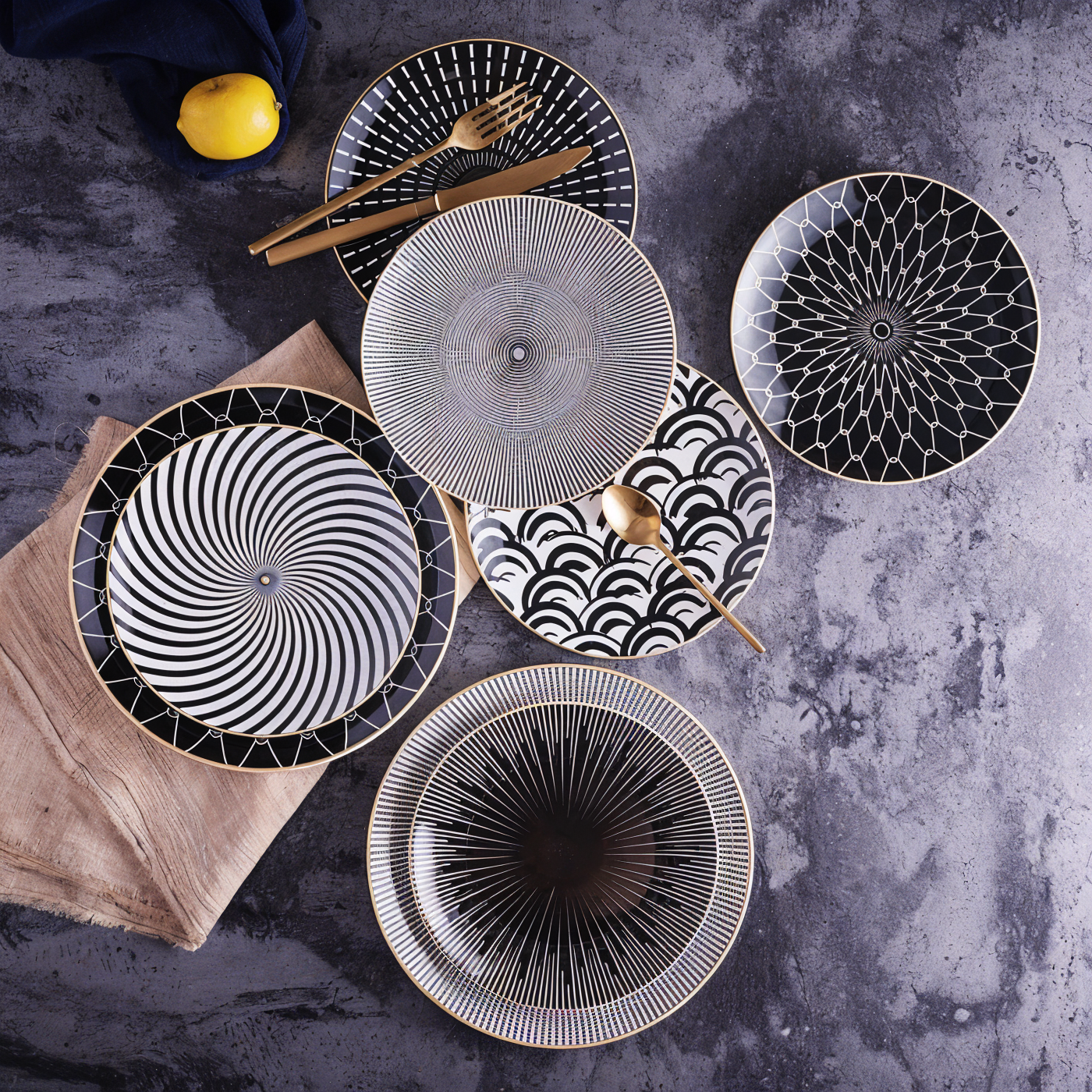 Assiettes Céramique Décor Géométrique Chic - PanierRoyale