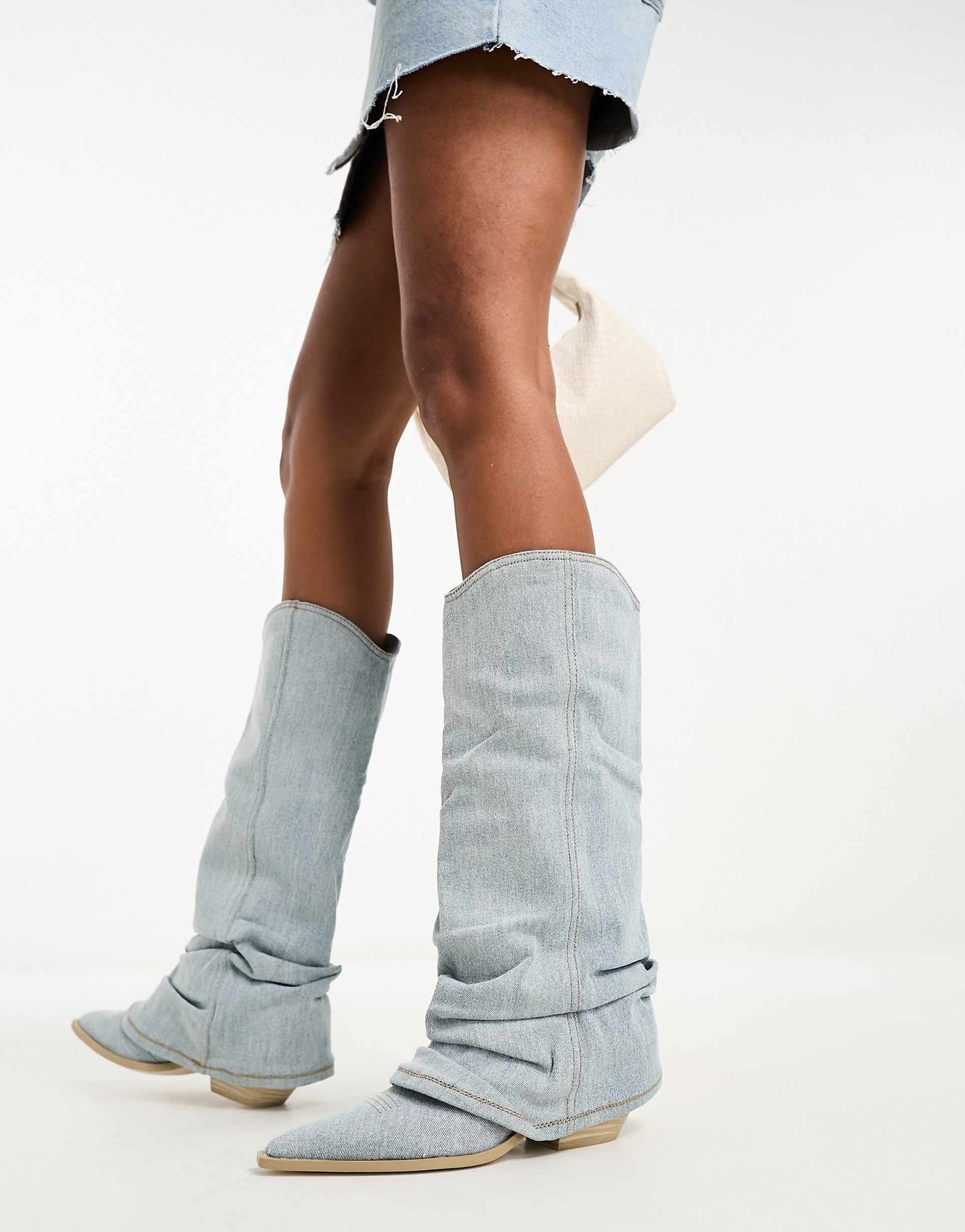 Bottes Jeans Détendues et Tendances