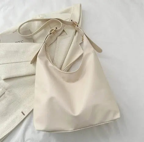 Sac à main bandoulière élégant - BerlinGlamour