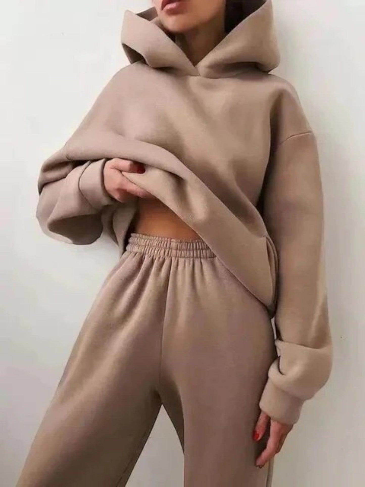 Sweat À Capuche Femme Élégant Et Pantalon Jogging