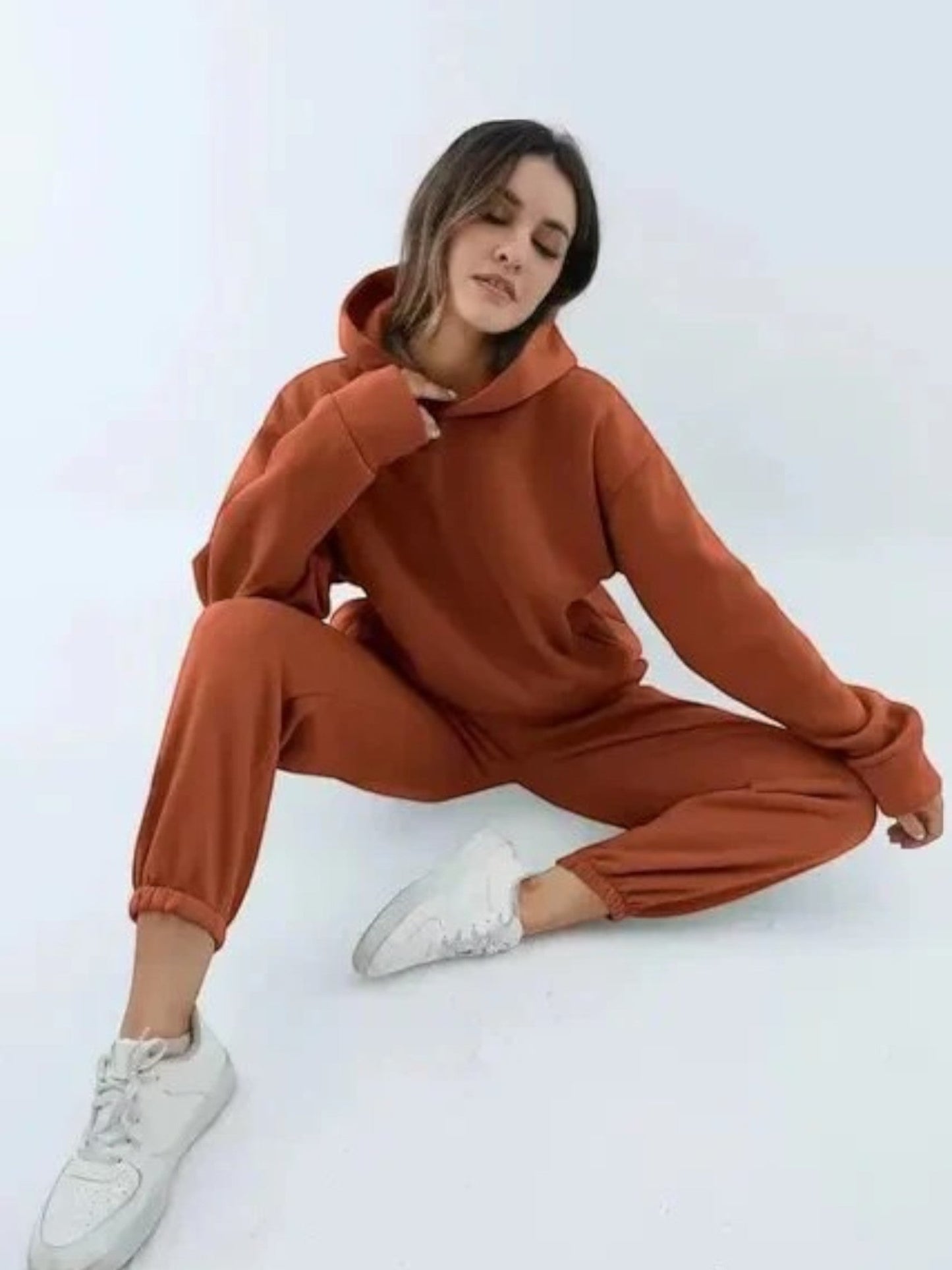 Sweat À Capuche Femme Élégant Et Pantalon Jogging