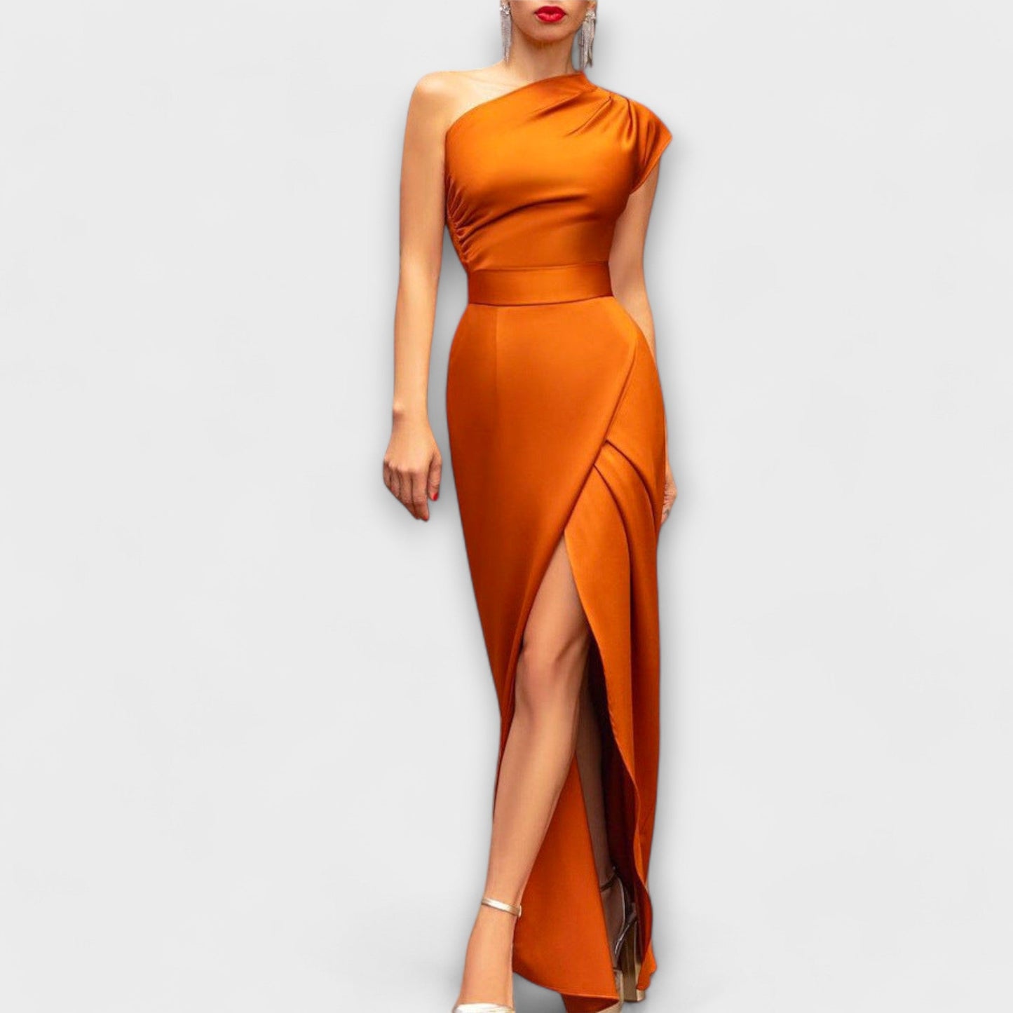 Robe Longue Élégante à Épaules Découvertes