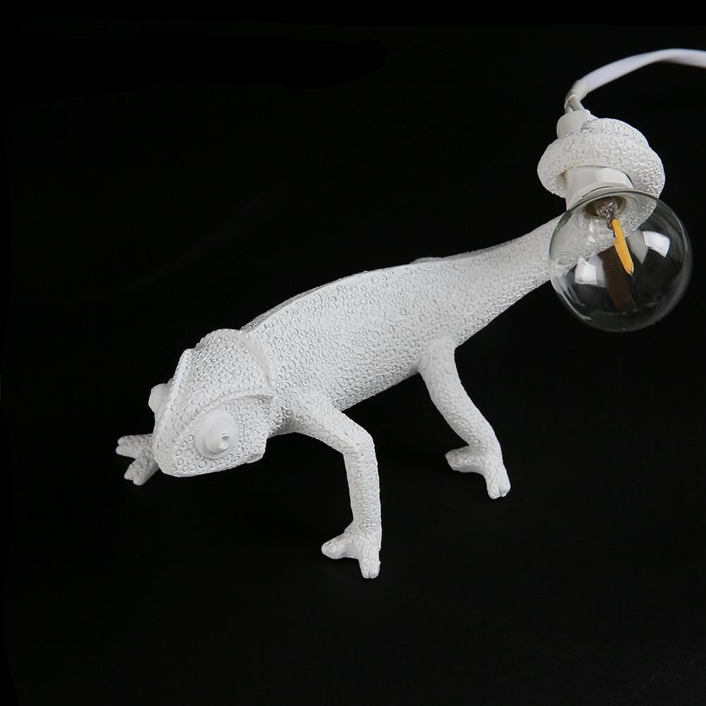 Lézaria™ – Lampe de Table Design en Résine Animal Originale