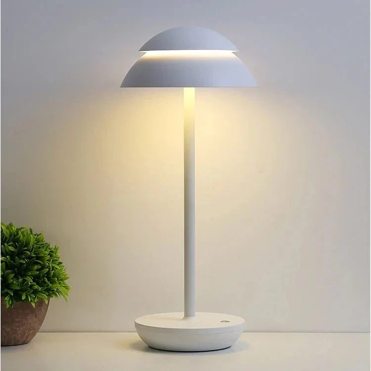 Lumevia™ – Lampe de Table LED Dimmable Élégante et Rechargeable