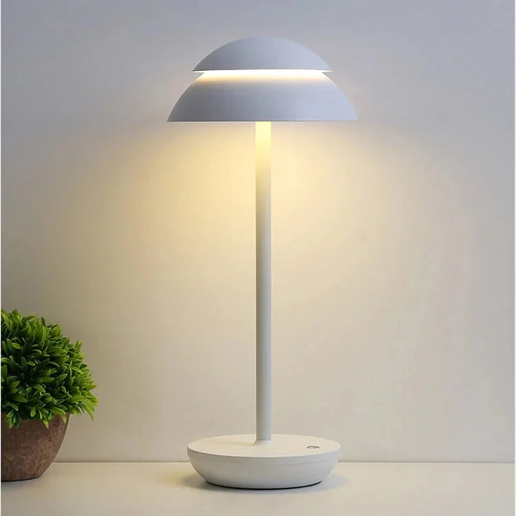 Lumevia™ – Lampe de Table LED Dimmable Élégante et Rechargeable