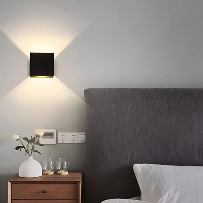 LumiCube™ – Applique Murale Design Éclairage Réglable Moderne