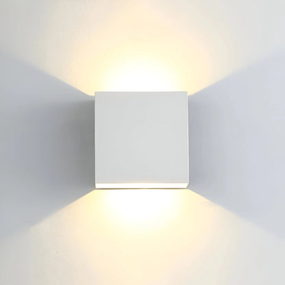 LumiCube™ – Applique Murale Design Éclairage Réglable Moderne