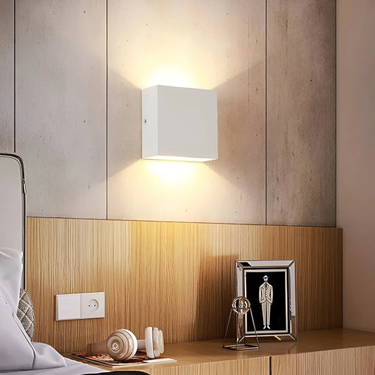 LumiCube™ – Applique Murale Design Éclairage Réglable Moderne