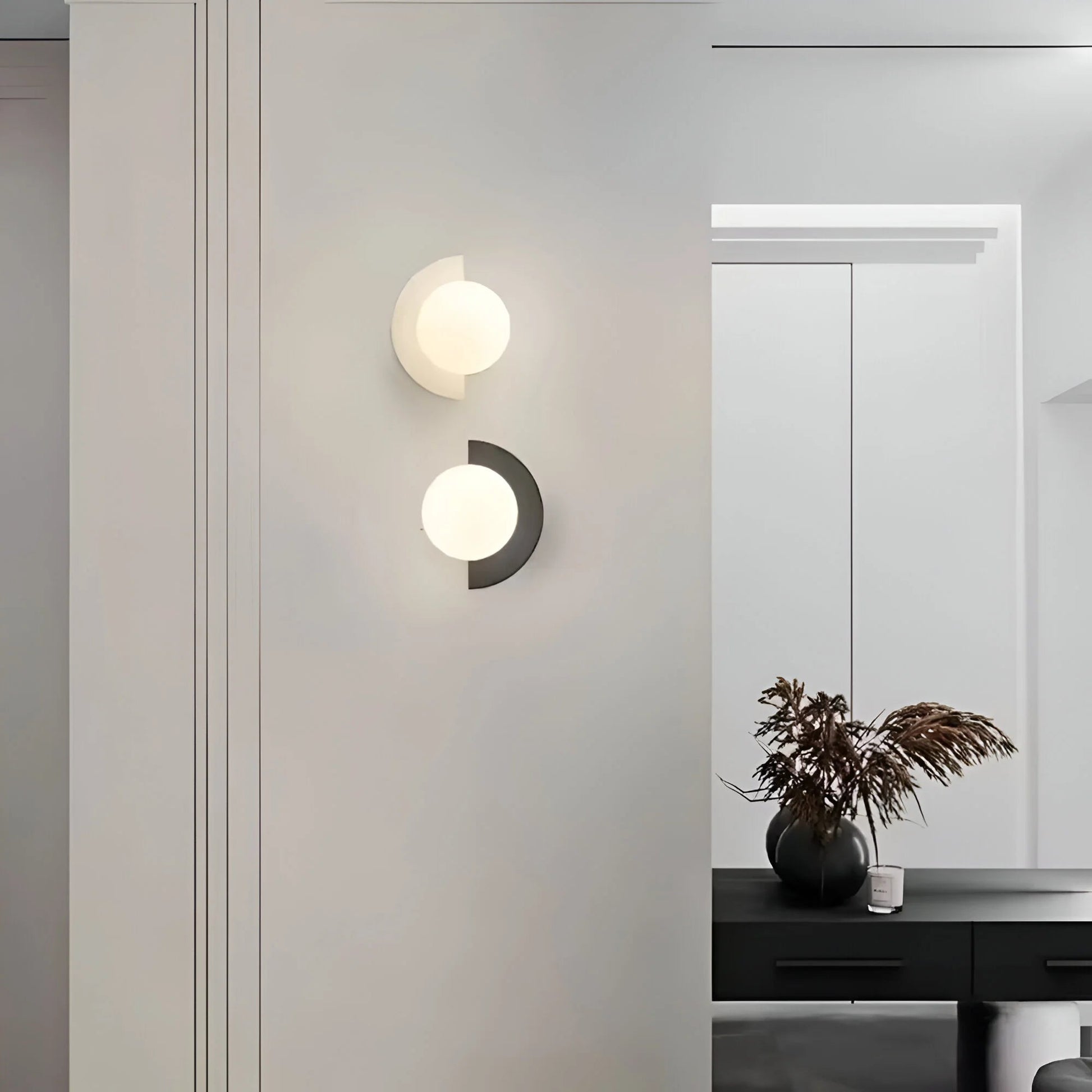 LumiGlow™ – Applique Murale Semicirculaire Élégante en Couleurs Modernes