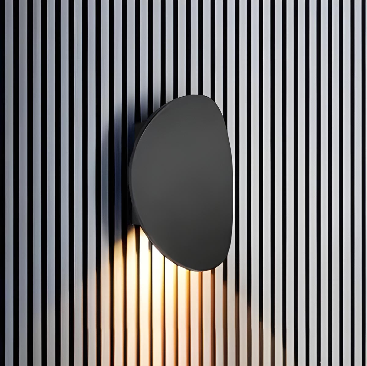 LumiSoir™ – Lampe Élégante pour Créer une Ambiance Chaleureuse