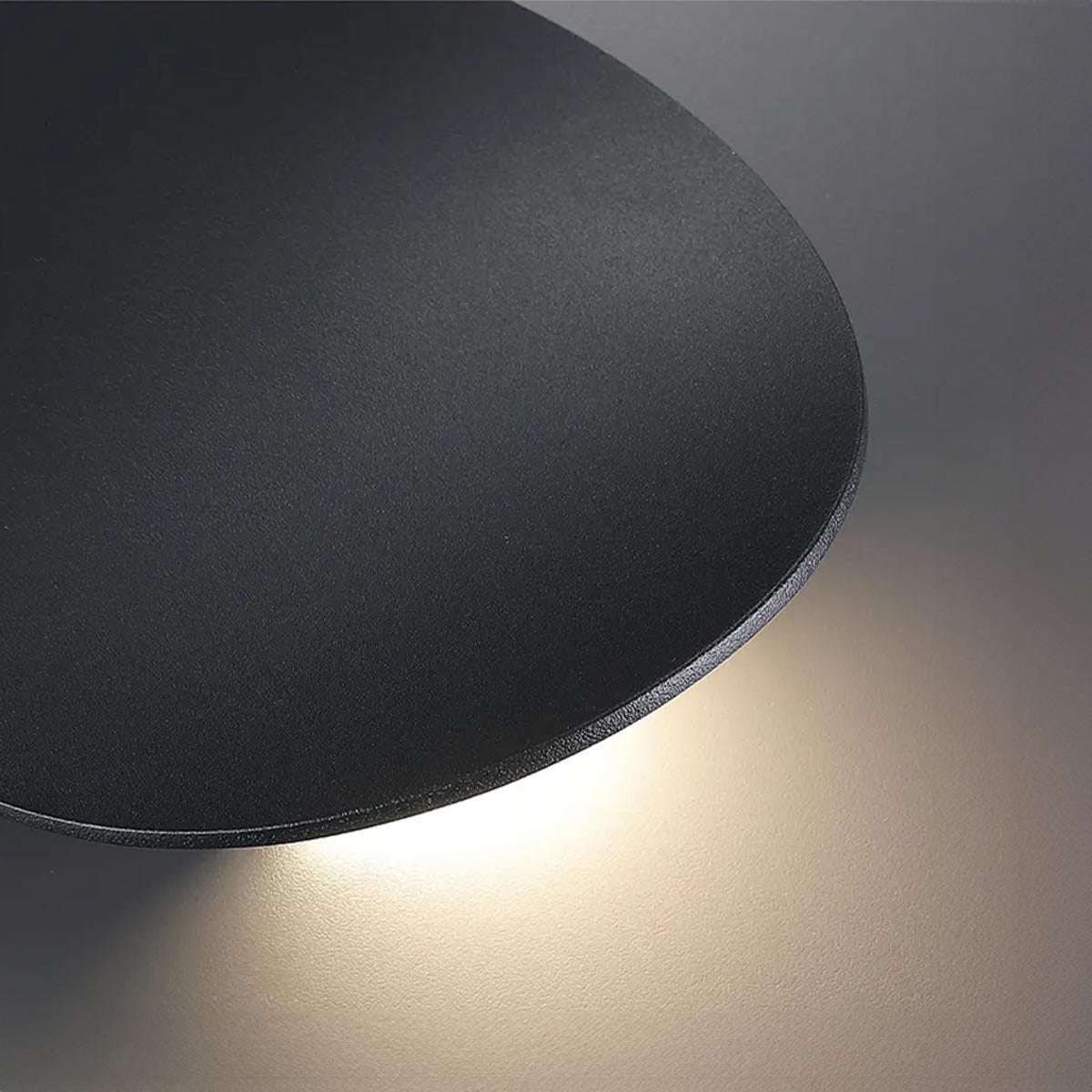 LumiSoir™ – Lampe Élégante pour Créer une Ambiance Chaleureuse