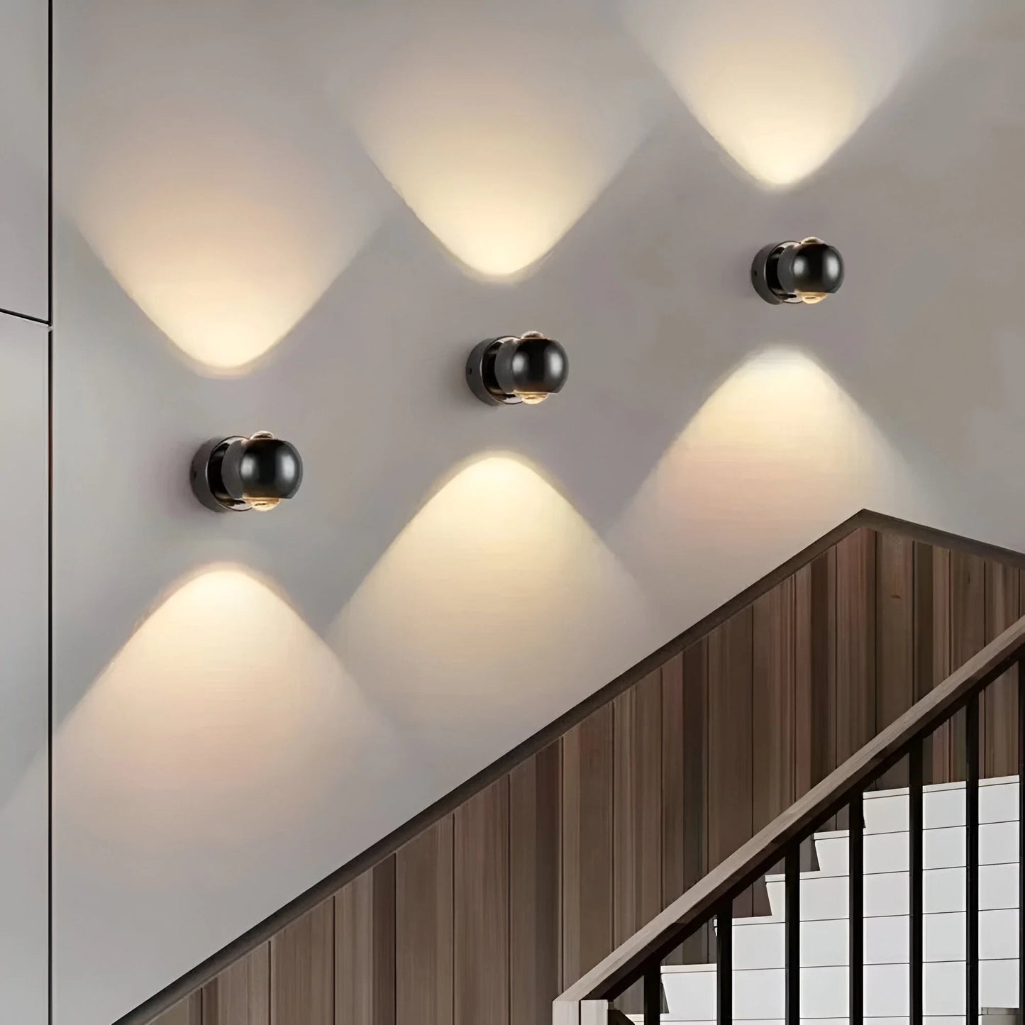 LumiTurn™ – Applique Murale LED Ajustable 180° Économie d'Énergie