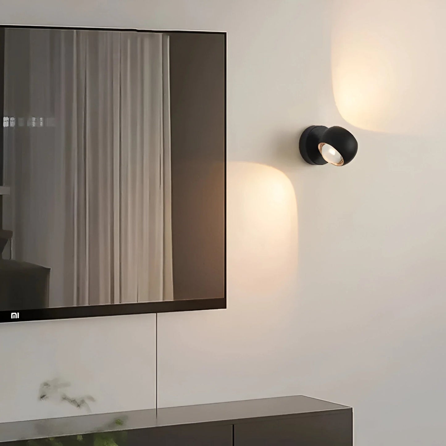 LumiTurn™ – Applique Murale LED Ajustable 180° Économie d'Énergie