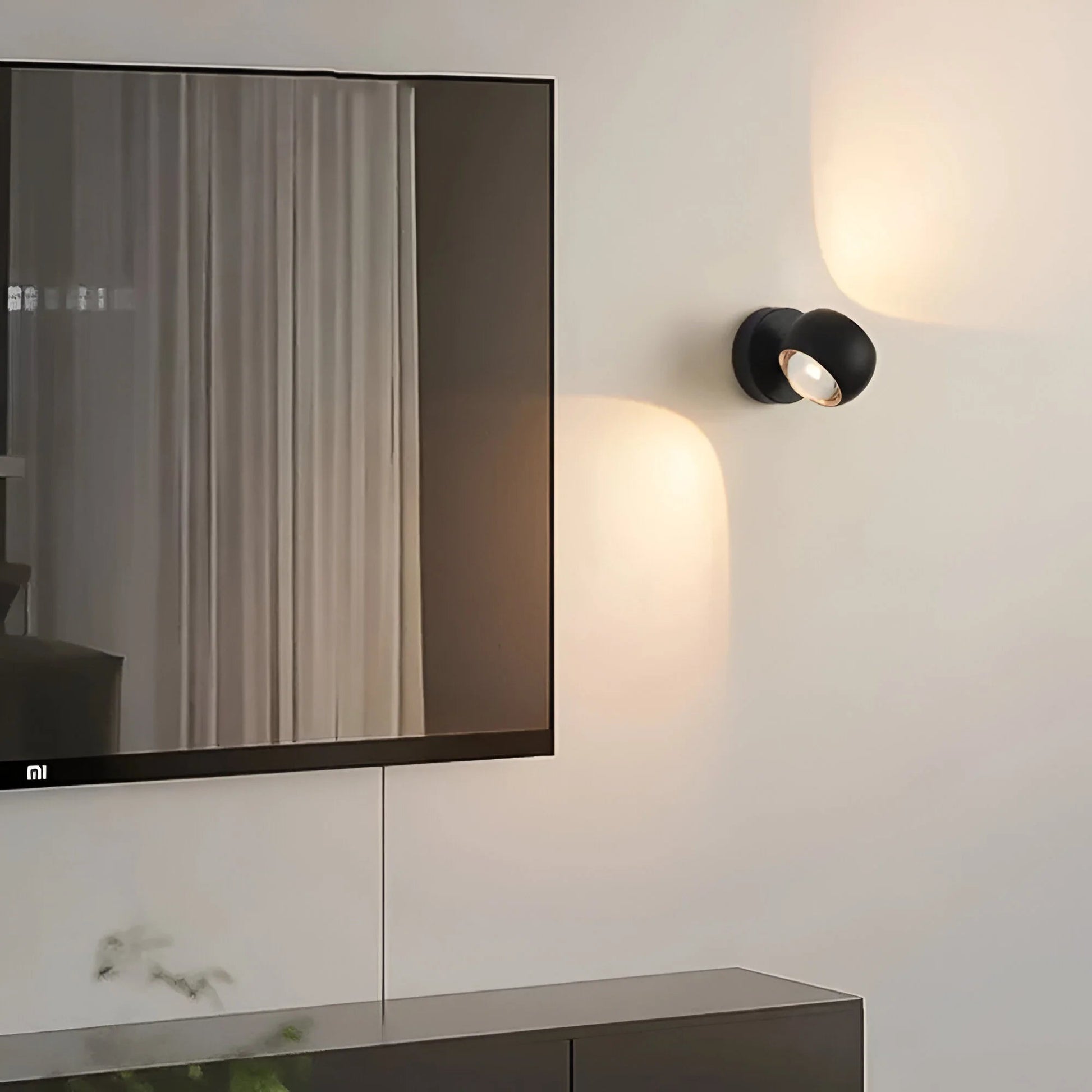 LumiTurn™ – Applique Murale LED Ajustable 180° Économie d'Énergie
