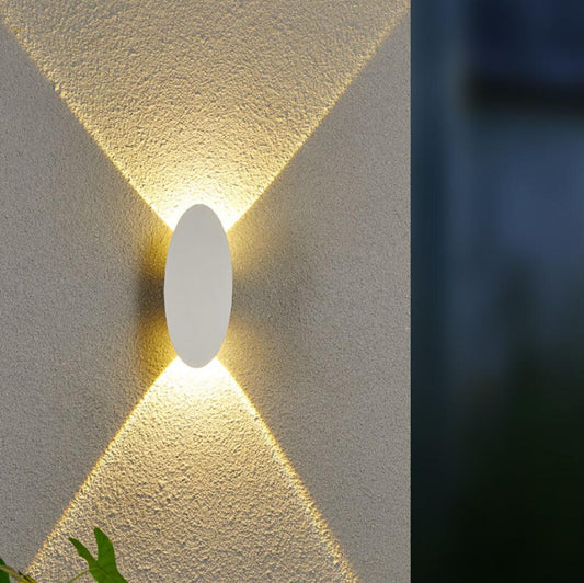 LumièreExtérieure™ – Applique Murale Extérieure Élégante LED Résistante IP65