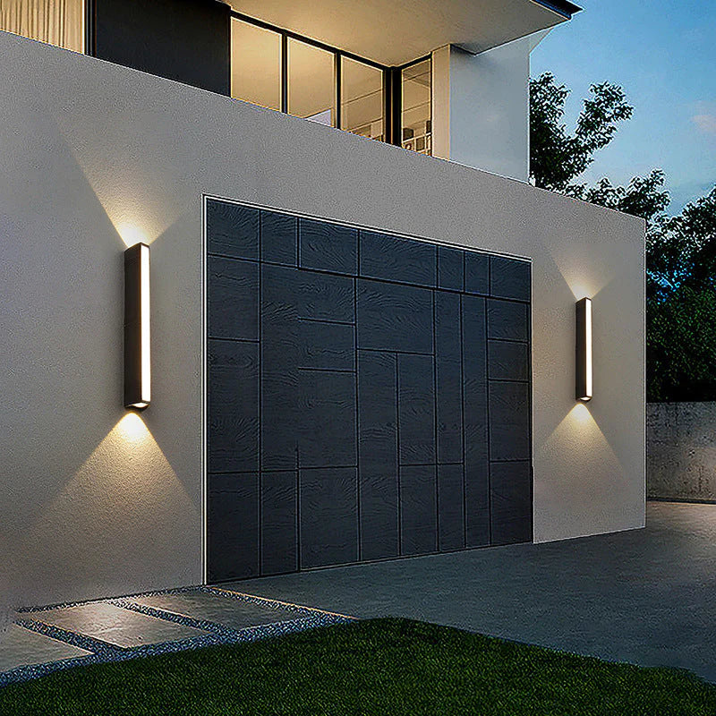LumièreExtérieure™ – Applique Murale Extérieure Étanche en Aluminium Durable