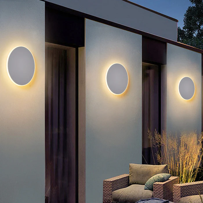 LumièreExtérieure™ – Applique Murale LED Ronde Résistante aux Intempéries