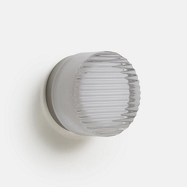 LumièreModerne™ – Applique Murale Design Écologique en Verre Dépoli
